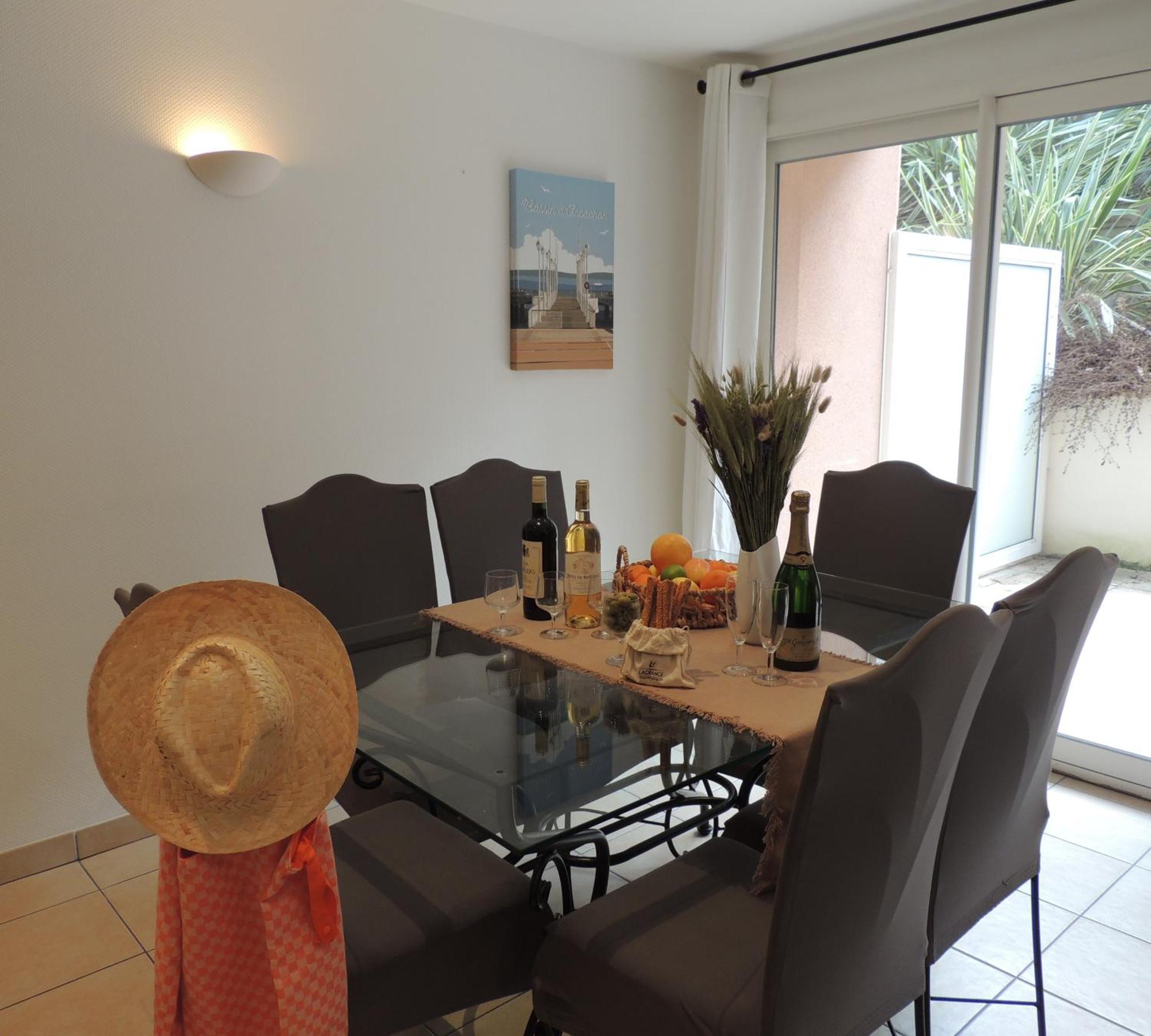 Standard Duplex Apartment 4